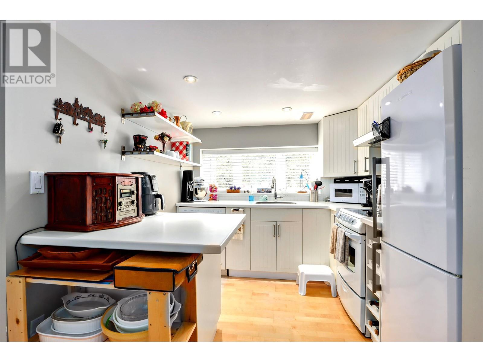 2507 Caledonia Avenue, North Vancouver, British Columbia  V7G 1T8 - Photo 29 - R2960371