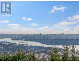 1370 WHITBY ROAD, West Vancouver, British Columbia