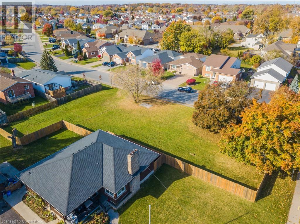 Part 4 Alpine Drive, Niagara Falls, Ontario  L2H 3B7 - Photo 14 - 40693762