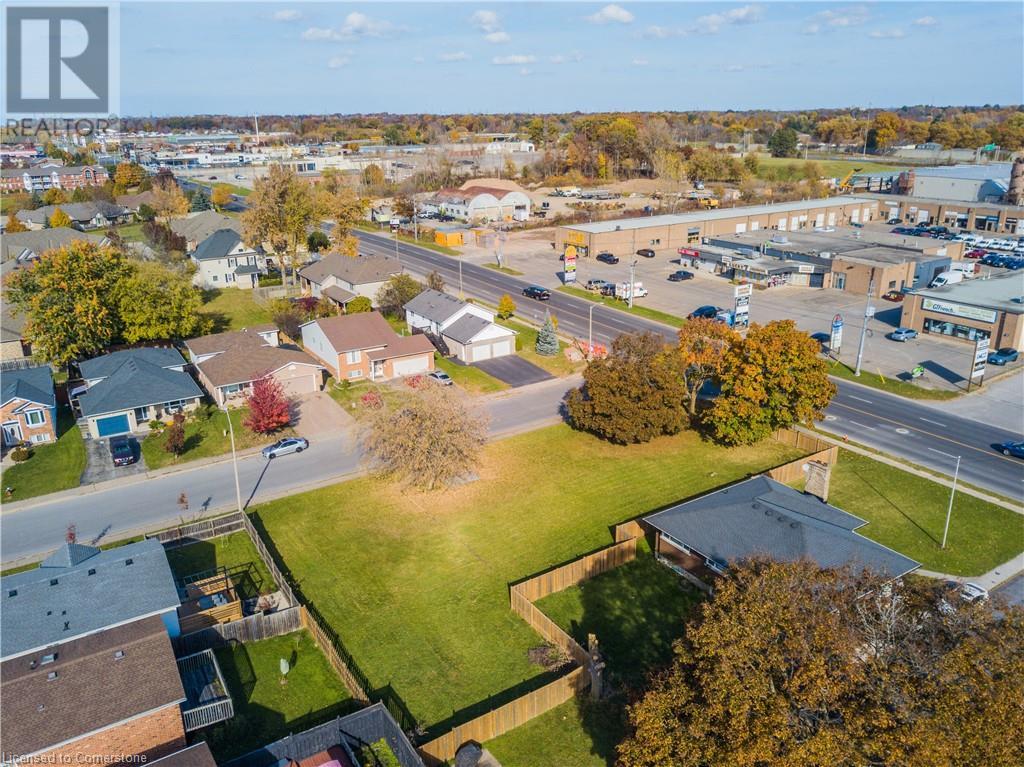 Part 4 Alpine Drive, Niagara Falls, Ontario  L2H 3B7 - Photo 8 - 40693762