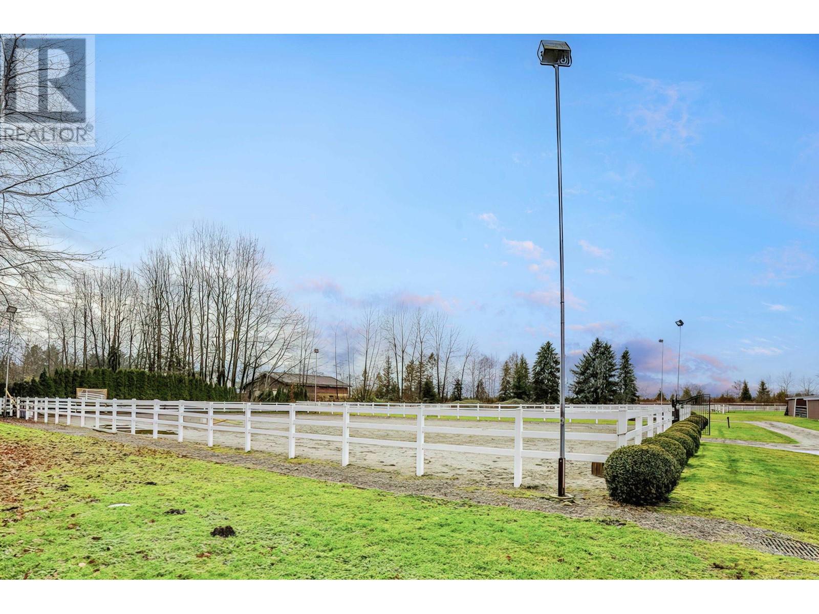 13483 Cedar Way, Maple Ridge, British Columbia  V4R 2T4 - Photo 4 - C8065586