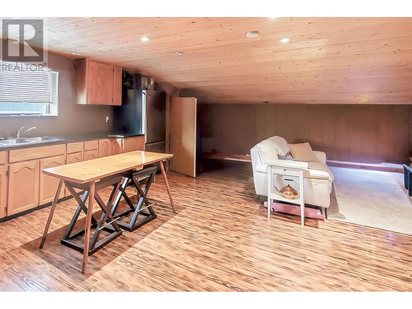 13483 Cedar Way, Maple Ridge, British Columbia  V4R 2T4 - Photo 38 - C8065586