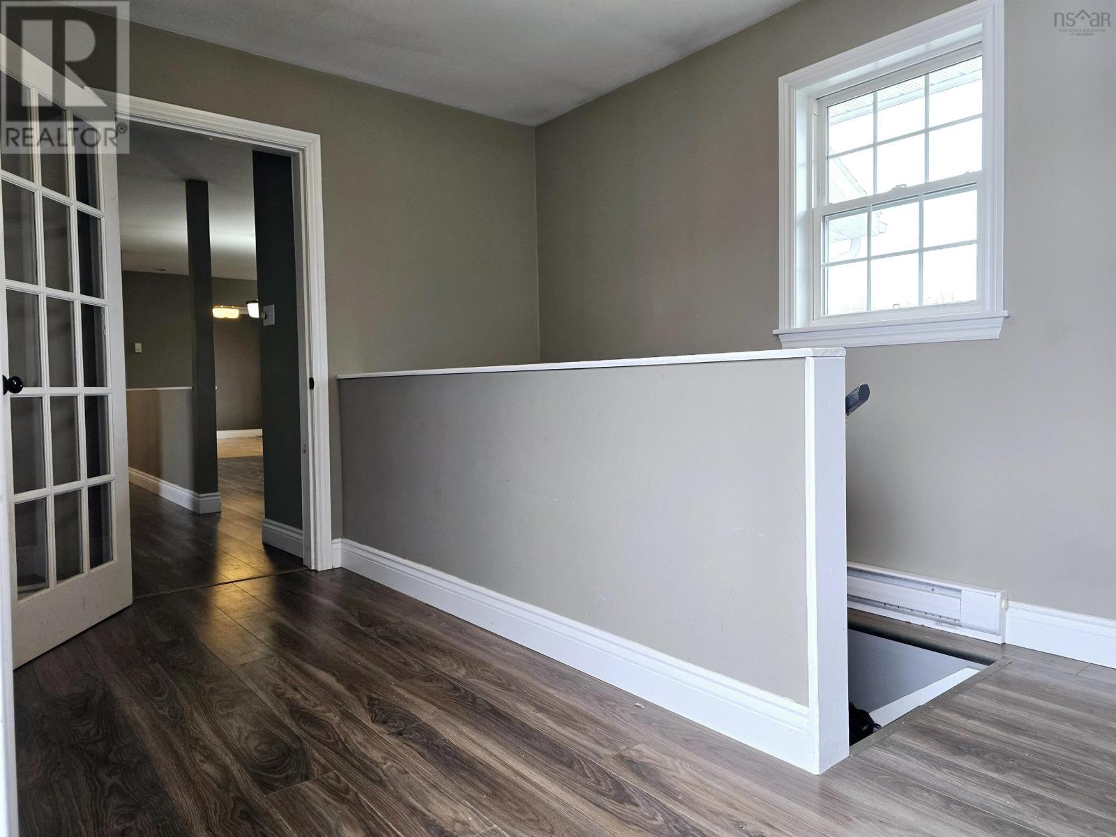 Property at 28 Holmes Lane image 2