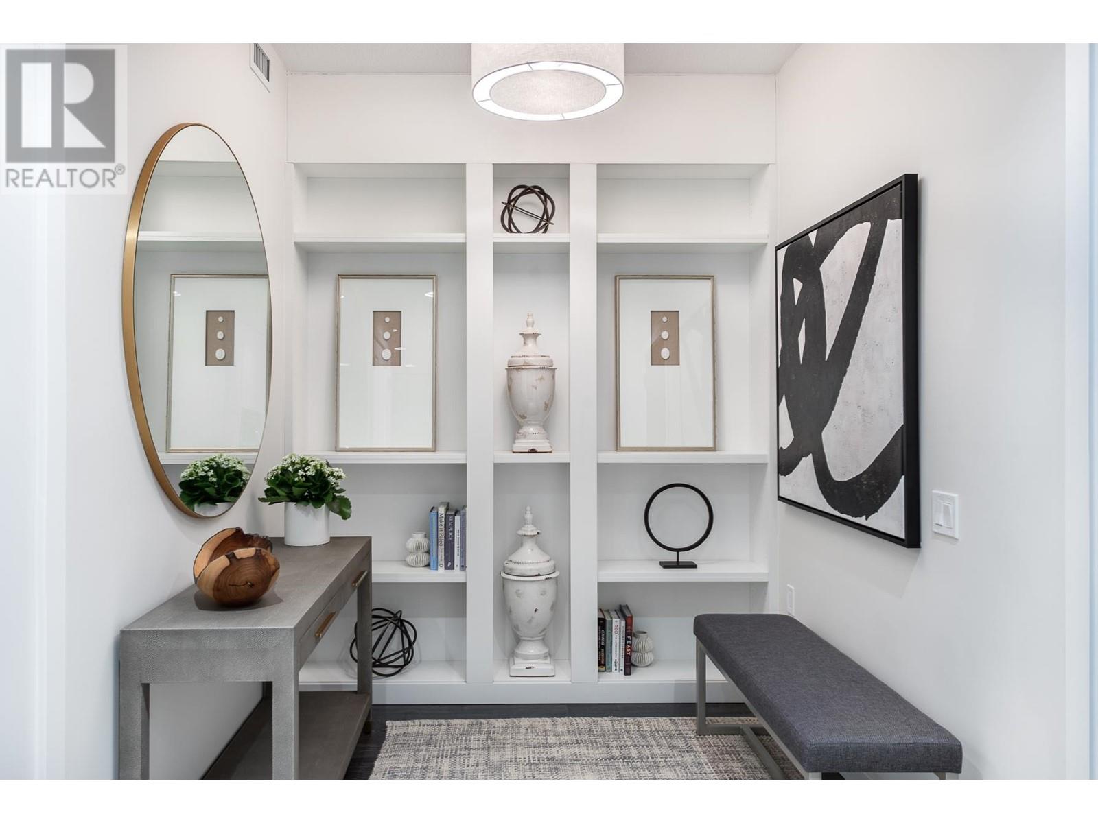 405 3873 CATES LANDING WAY