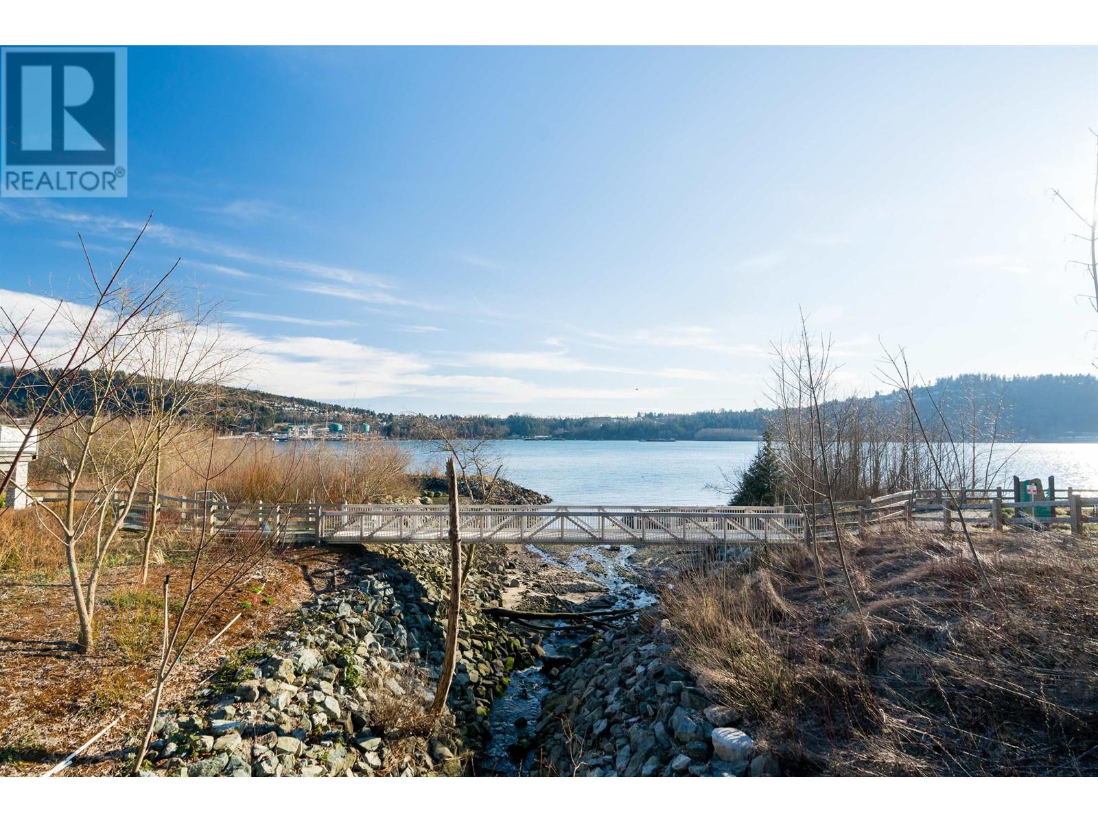 405 3873 CATES LANDING WAY