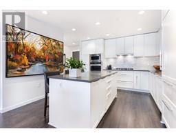 405 3873 CATES LANDING WAY