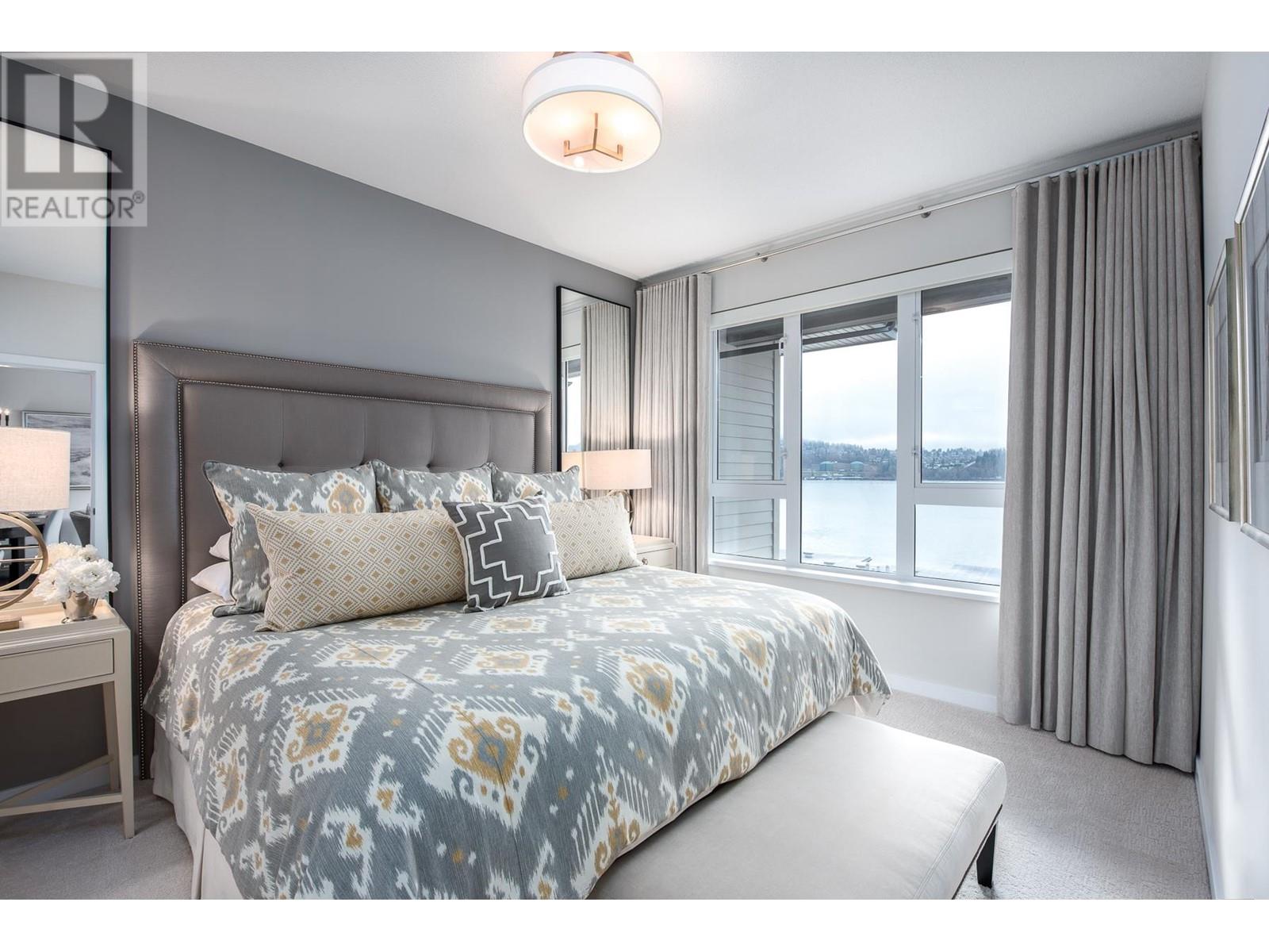 405 3873 CATES LANDING WAY