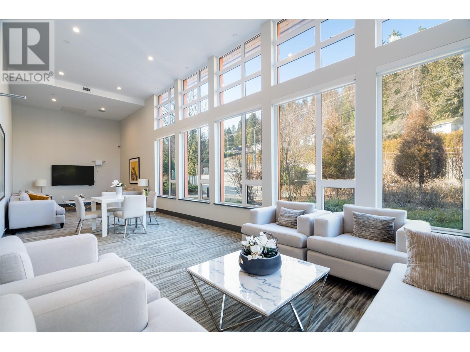 405 3873 CATES LANDING WAY