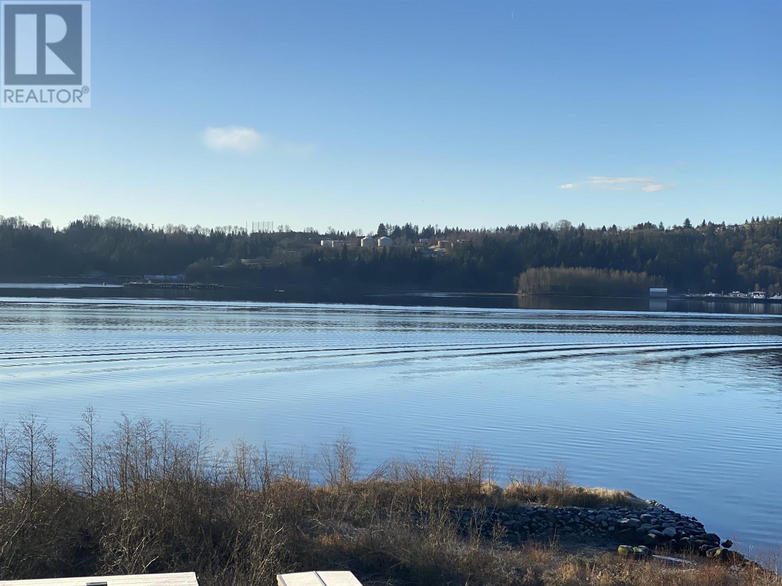 405 3873 CATES LANDING WAY