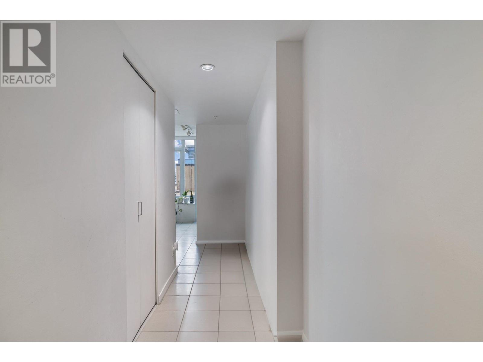 718 610 Granville Street, Vancouver, British Columbia  V6C 3T3 - Photo 17 - R2960362