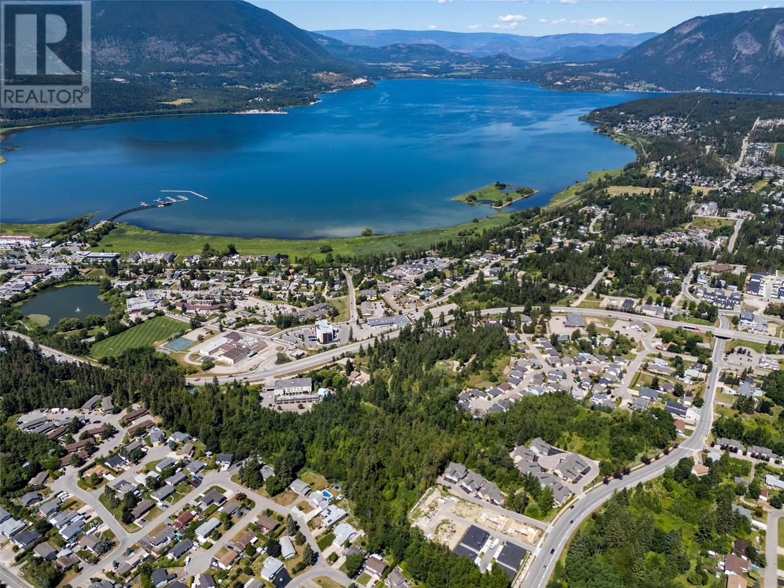1470 Trans Canada Highway, Salmon Arm, British Columbia  V1E 2S6 - Photo 5 - 10331871