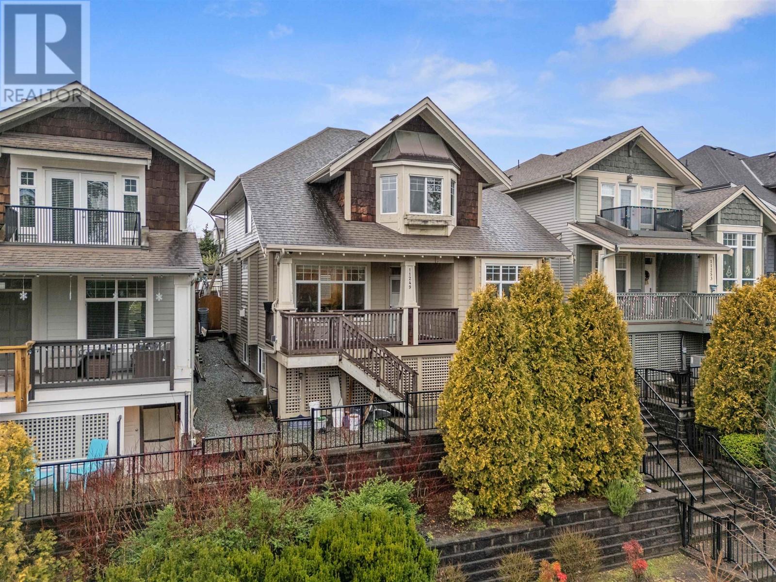 11249 Creekside Street, Maple Ridge, British Columbia  V2W 0C8 - Photo 1 - R2958778
