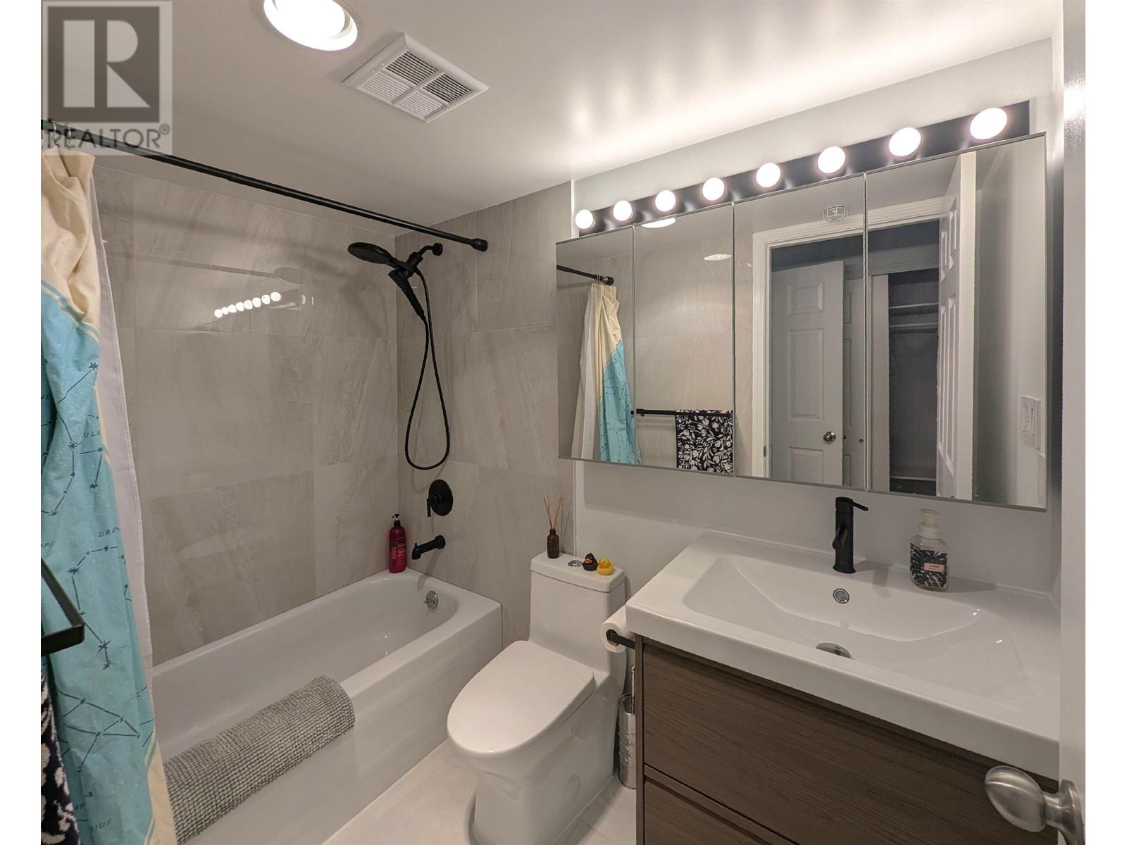 309 1188 Richards Street, Vancouver, British Columbia  V6B 3E6 - Photo 3 - R2960405