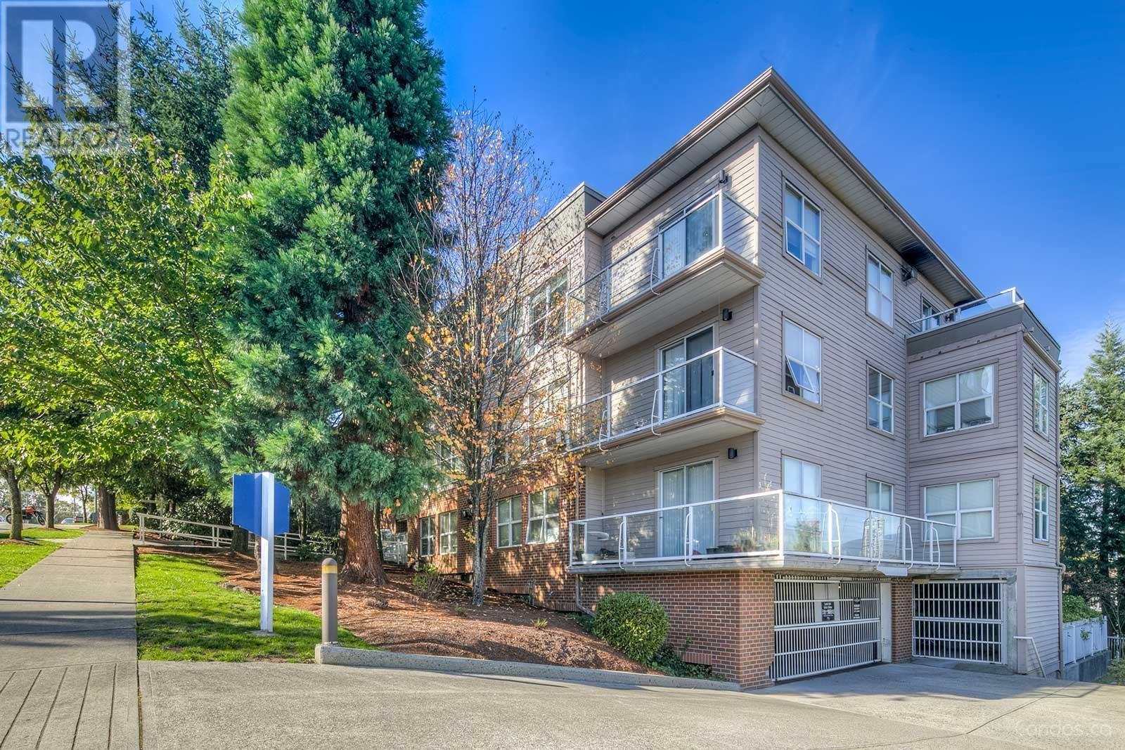 302 4181 Norfolk Street, Burnaby, British Columbia V5G 1E8 - Photo 2 - R2960432