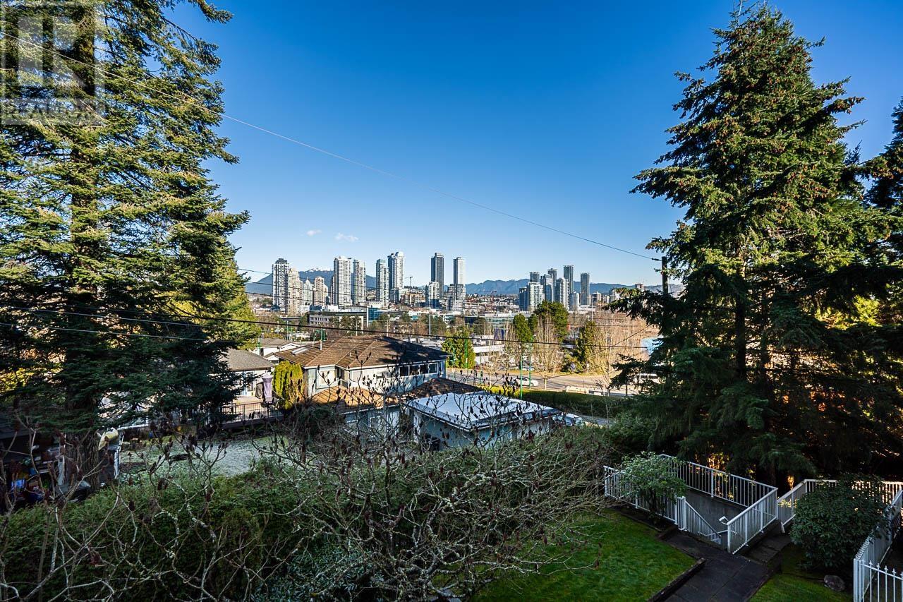 302 4181 Norfolk Street, Burnaby, British Columbia V5G 1E8 - Photo 22 - R2960432