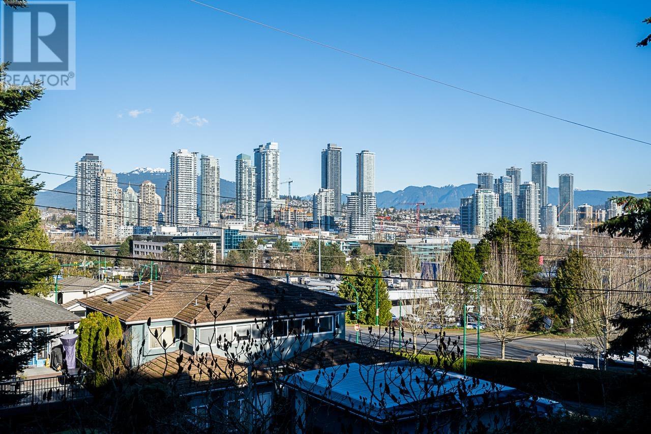 302 4181 Norfolk Street, Burnaby, British Columbia V5G 1E8 - Photo 24 - R2960432