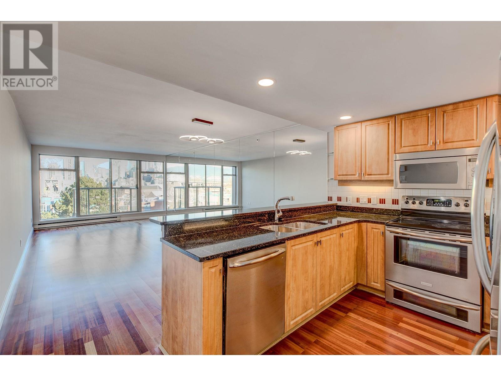 Listing Picture 12 of 40 : 546 1515 W 2ND AVENUE, Vancouver / 溫哥華 - 魯藝地產 Yvonne Lu Group - MLS Medallion Club Member