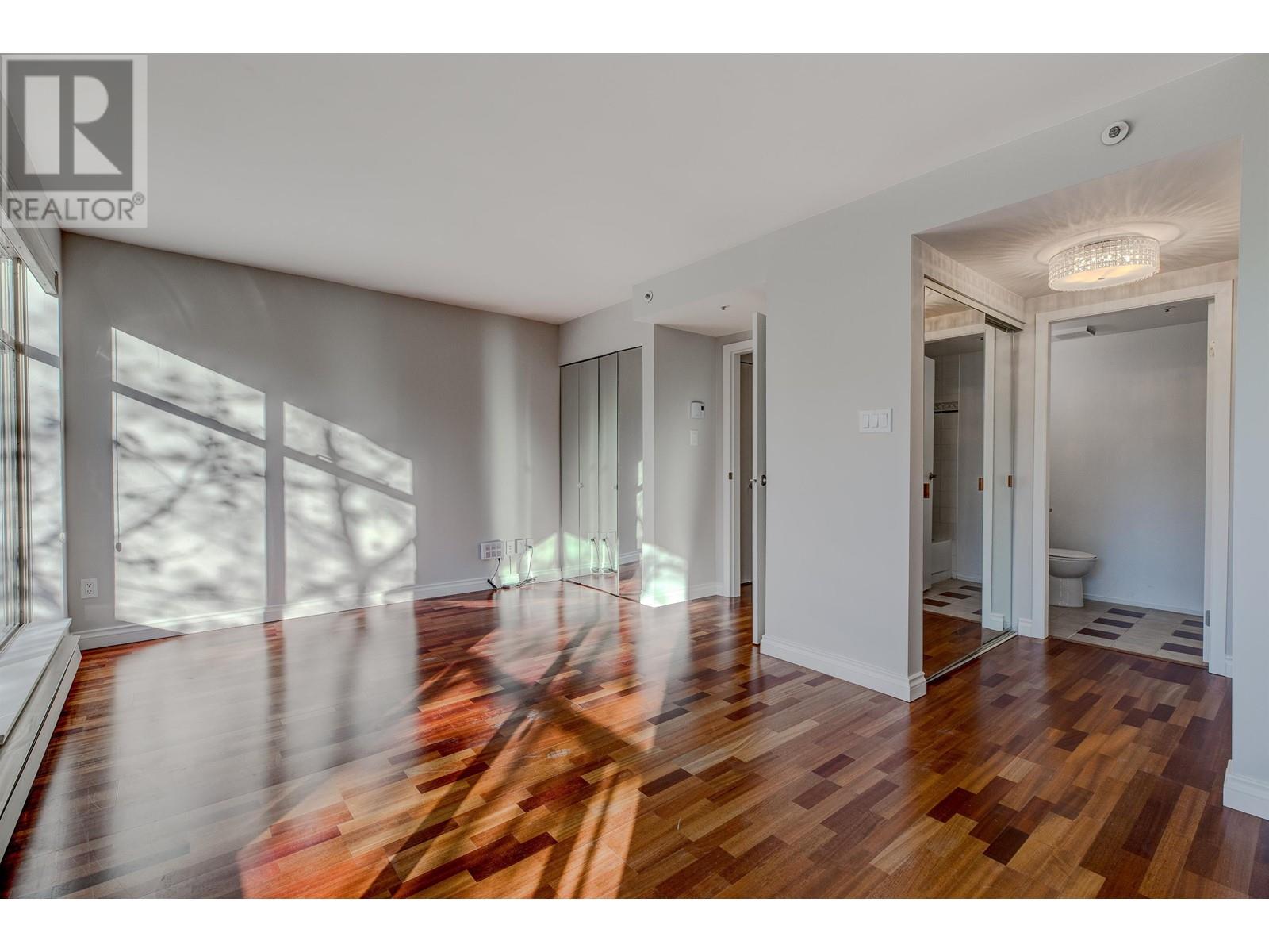 Listing Picture 15 of 40 : 546 1515 W 2ND AVENUE, Vancouver / 溫哥華 - 魯藝地產 Yvonne Lu Group - MLS Medallion Club Member