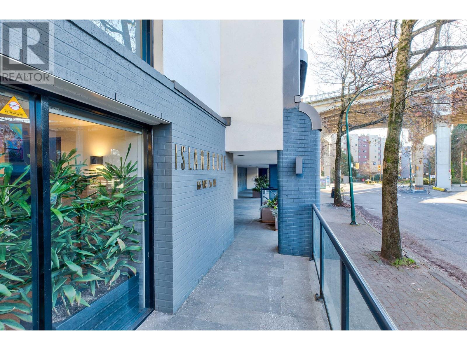 Listing Picture 2 of 40 : 546 1515 W 2ND AVENUE, Vancouver / 溫哥華 - 魯藝地產 Yvonne Lu Group - MLS Medallion Club Member