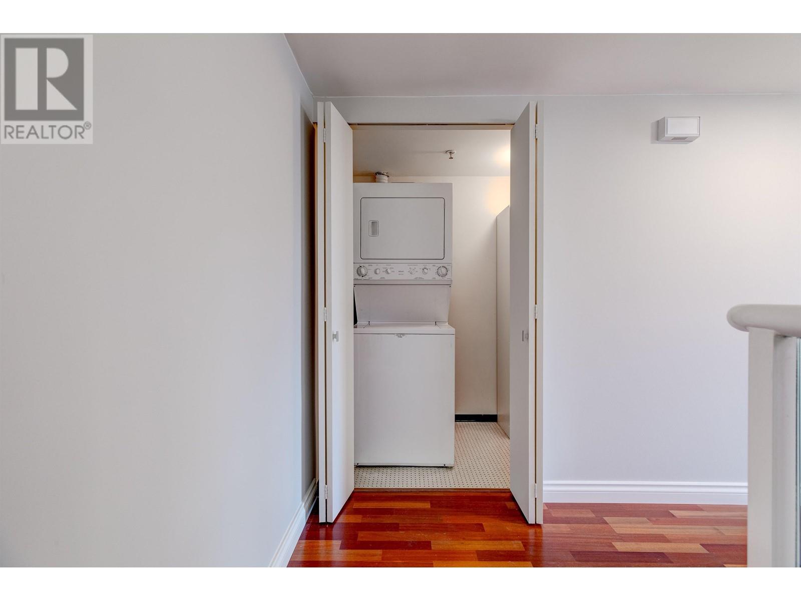 Listing Picture 34 of 40 : 546 1515 W 2ND AVENUE, Vancouver / 溫哥華 - 魯藝地產 Yvonne Lu Group - MLS Medallion Club Member