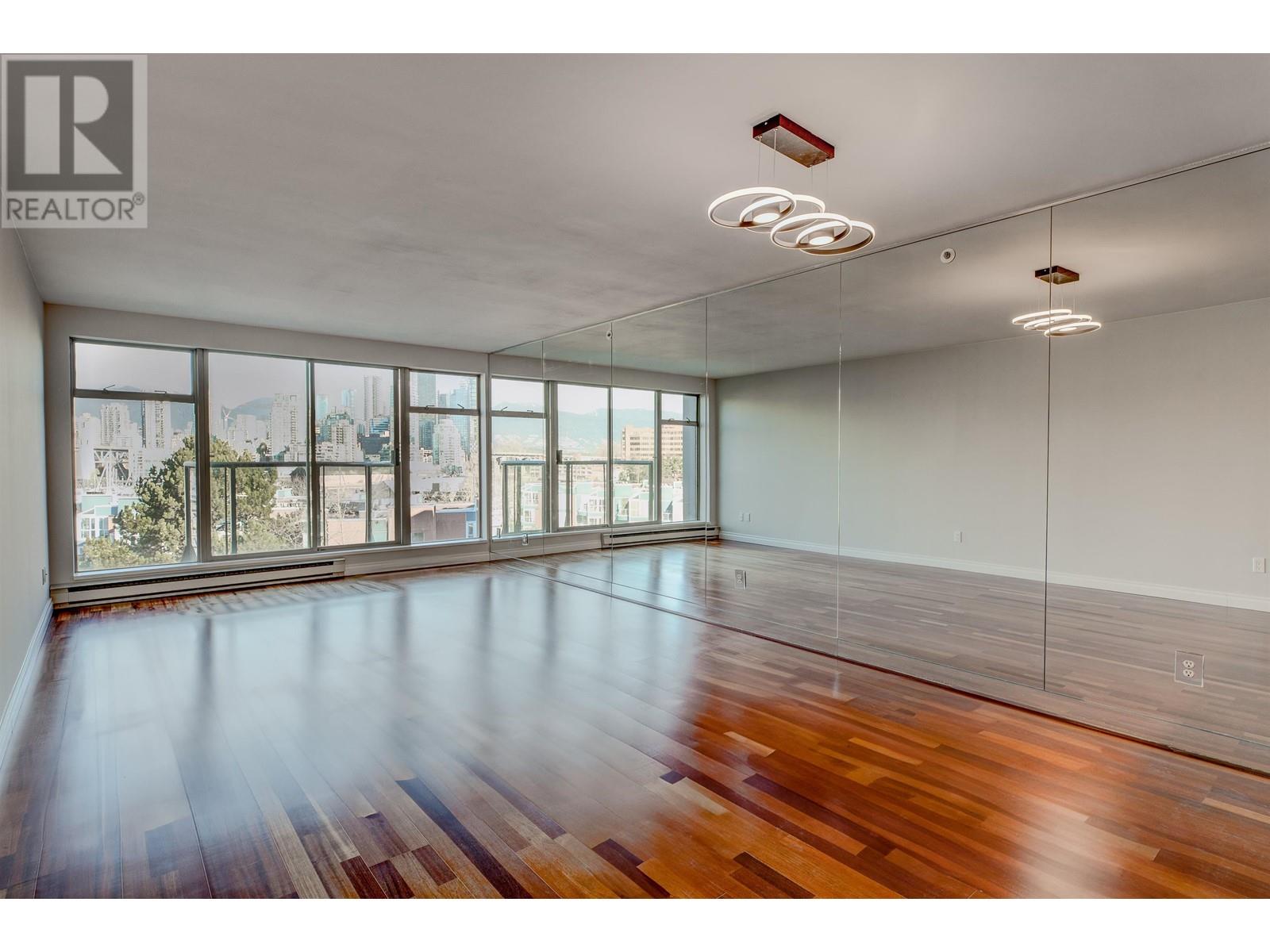 Listing Picture 8 of 40 : 546 1515 W 2ND AVENUE, Vancouver / 溫哥華 - 魯藝地產 Yvonne Lu Group - MLS Medallion Club Member