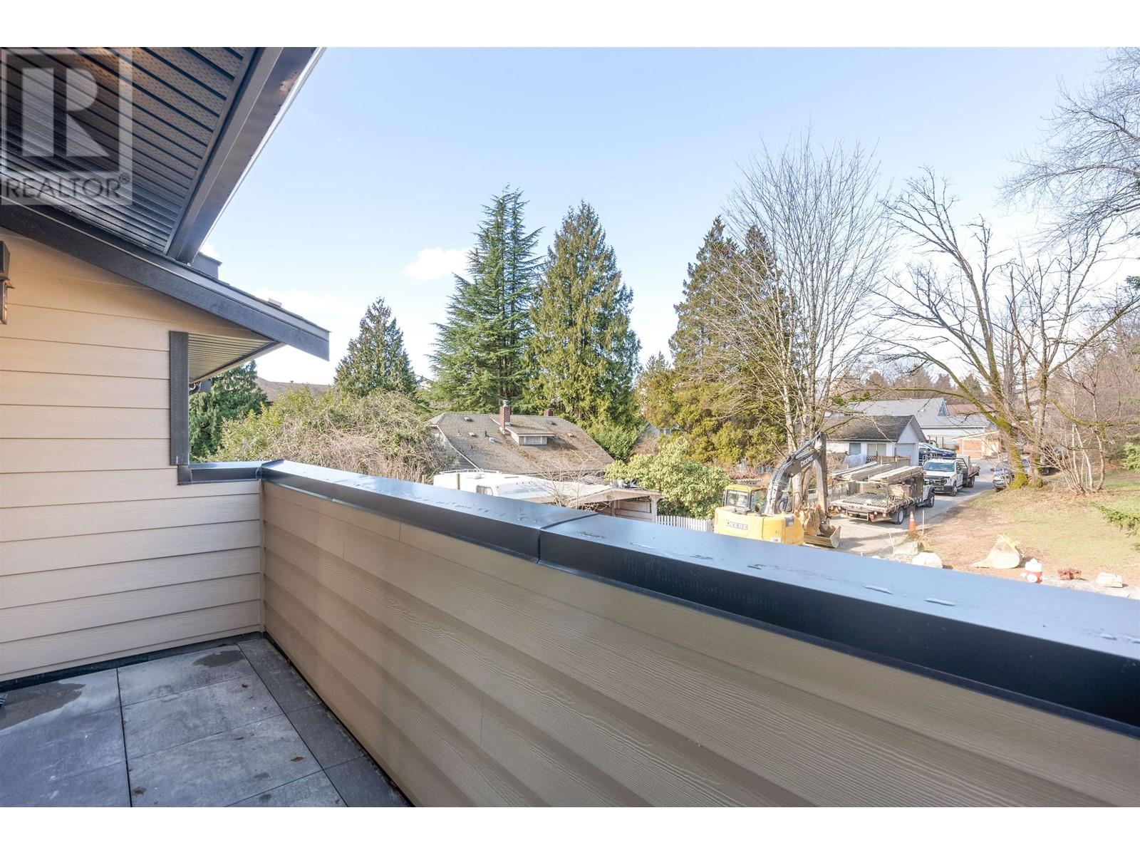 43 E 8th Avenue, New Westminster, British Columbia  V3L 4J4 - Photo 17 - R2960449