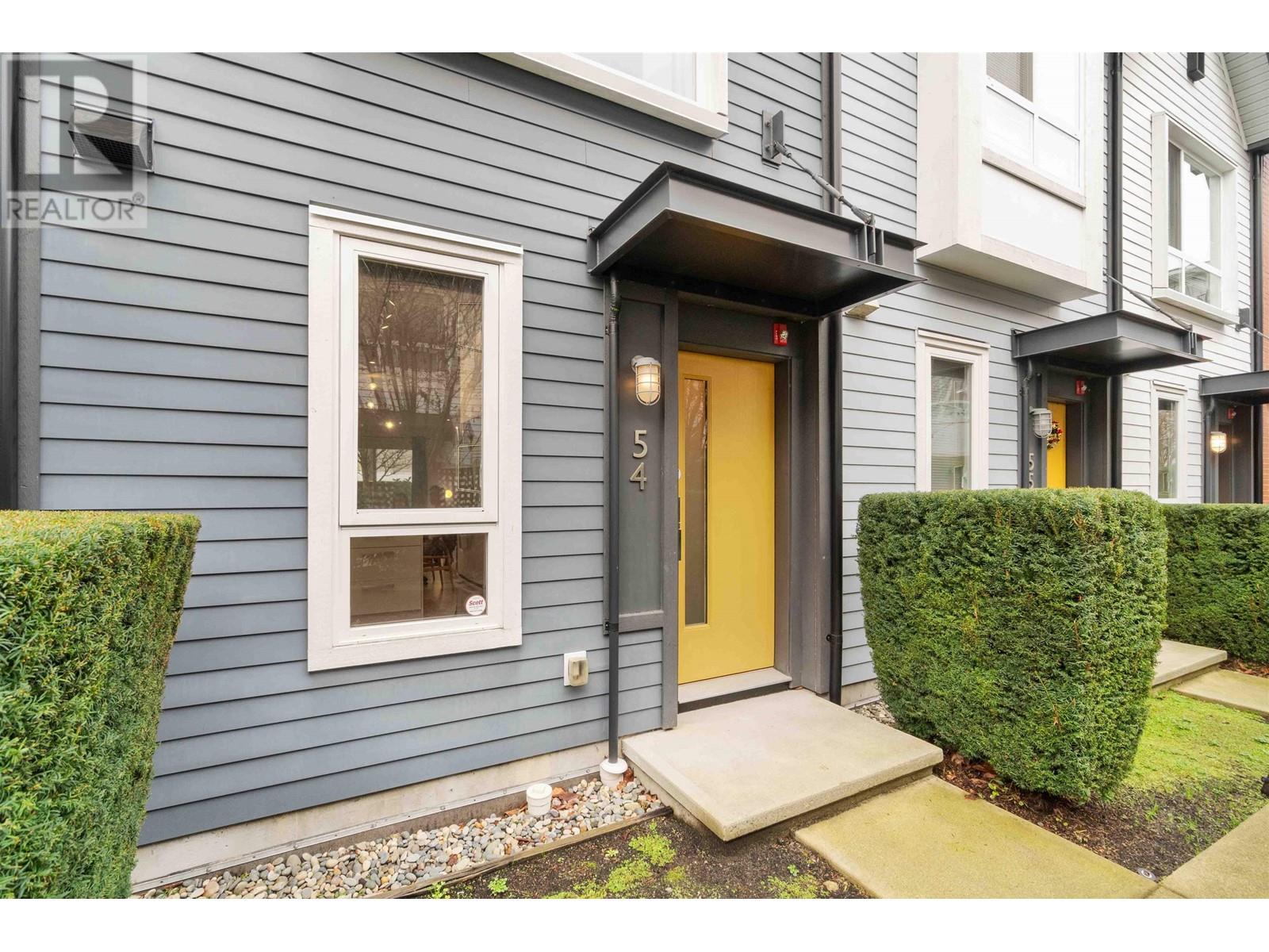 Listing Picture 21 of 34 : 54 6868 BURLINGTON AVENUE, Burnaby / 本拿比 - 魯藝地產 Yvonne Lu Group - MLS Medallion Club Member