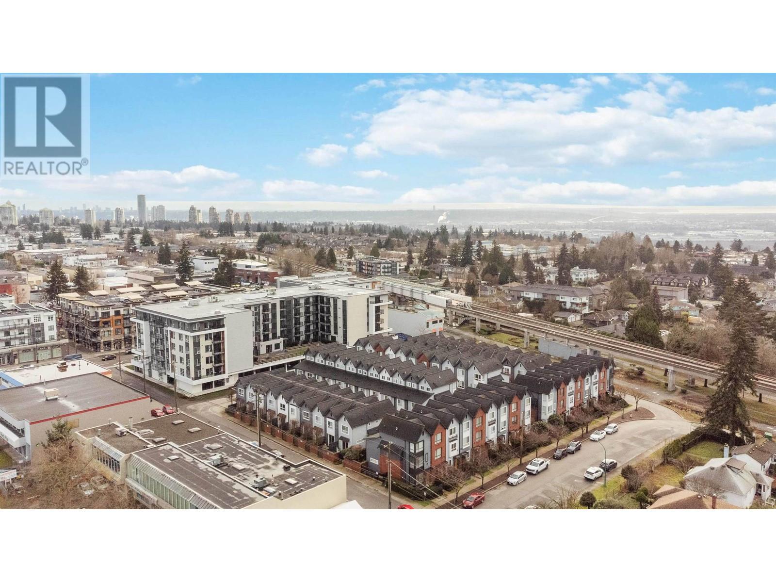 Listing Picture 29 of 34 : 54 6868 BURLINGTON AVENUE, Burnaby / 本拿比 - 魯藝地產 Yvonne Lu Group - MLS Medallion Club Member