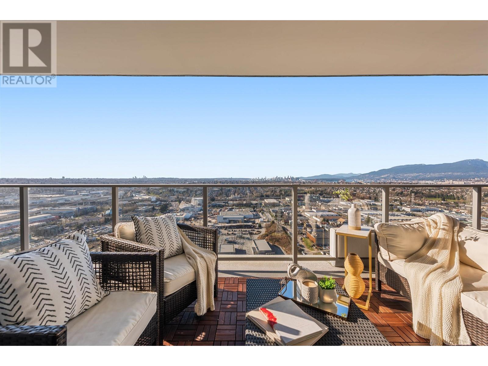 3307 1888 Gilmore Avenue, Burnaby, British Columbia  V5C 0L2 - Photo 1 - R2960483