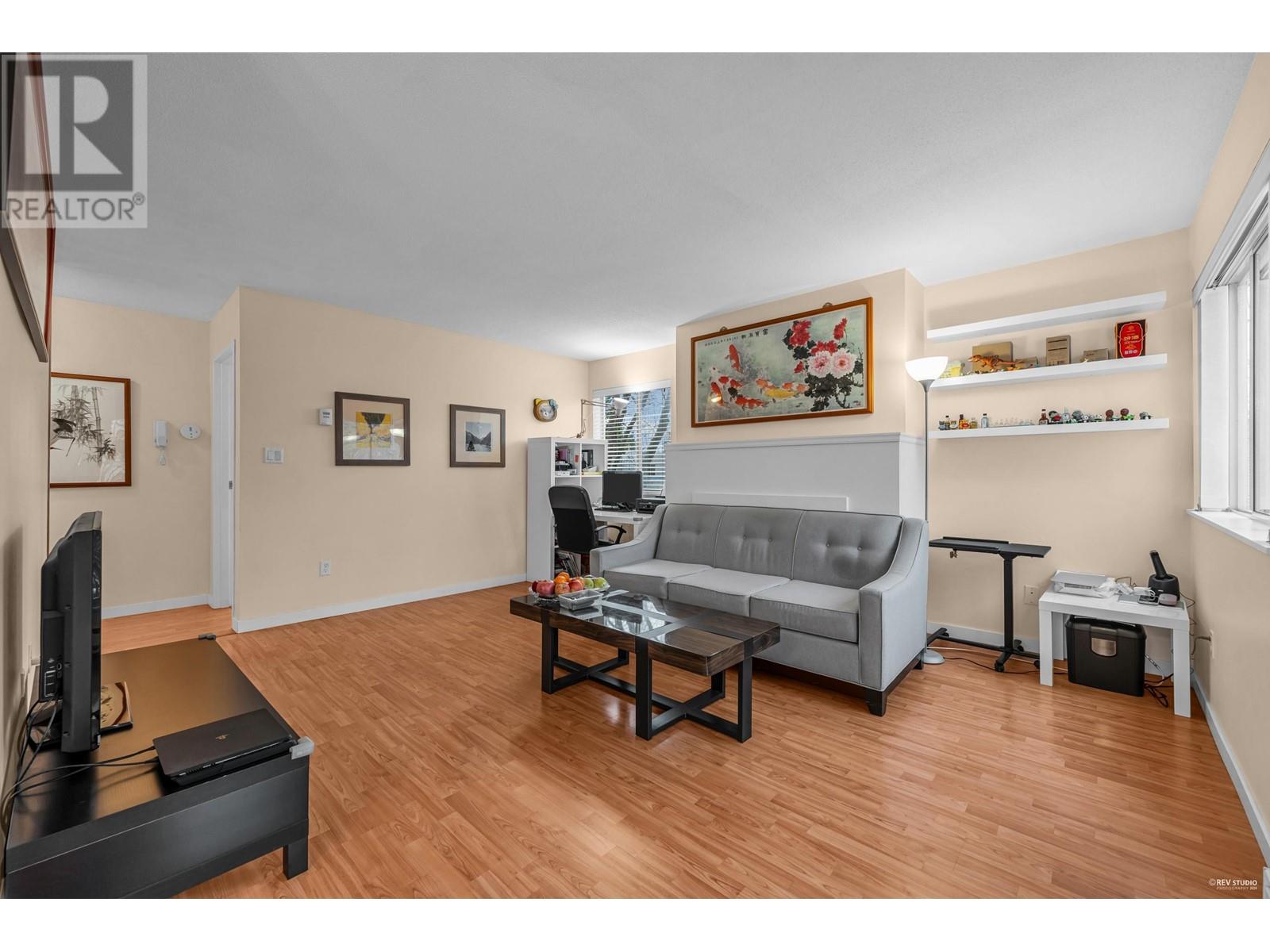 Listing Picture 6 of 32 : 211 7751 MINORU BOULEVARD, Richmond / 烈治文 - 魯藝地產 Yvonne Lu Group - MLS Medallion Club Member