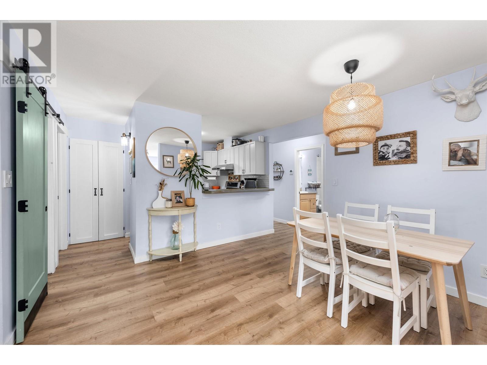 1025 Brothers Place, Squamish, British Columbia  V8B 0A9 - Photo 15 - R2960503