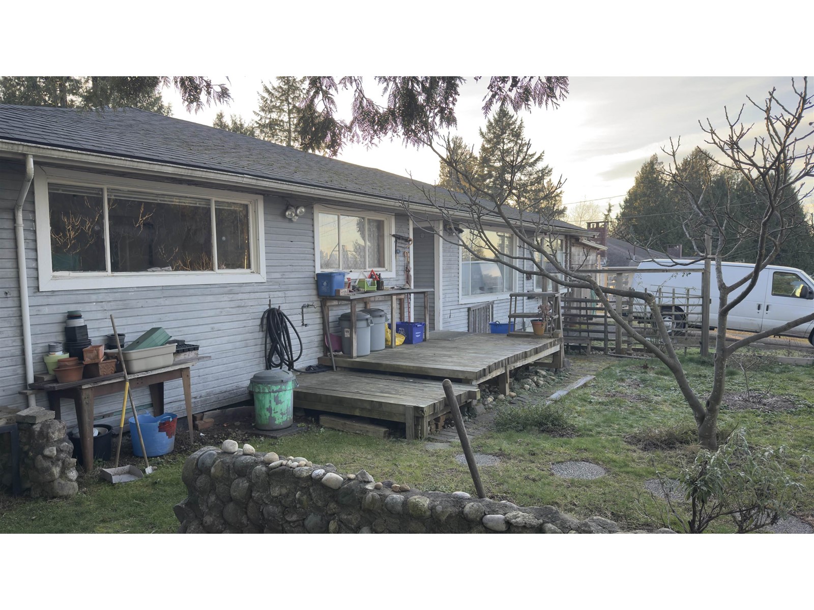 Property at 9401 DAWSON CRESCENT image 5