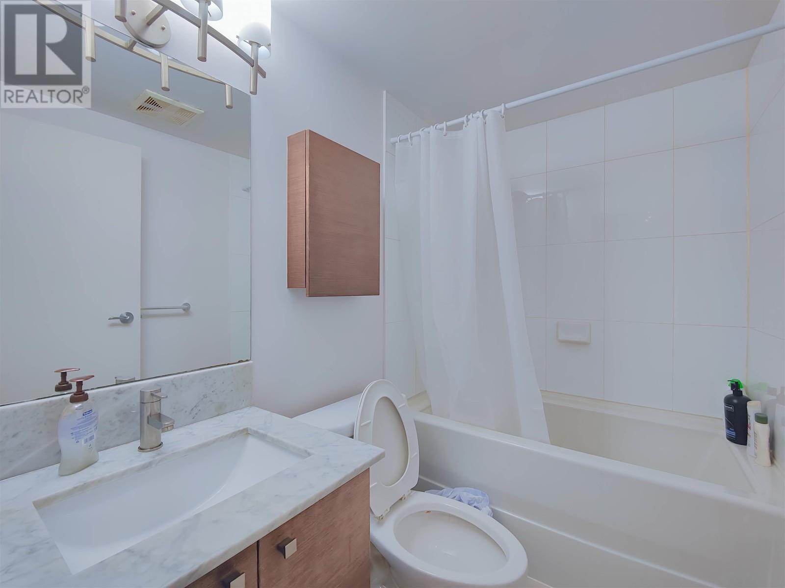 Listing Picture 8 of 18 : 502 7360 ELMBRIDGE WAY, Richmond / 烈治文 - 魯藝地產 Yvonne Lu Group - MLS Medallion Club Member