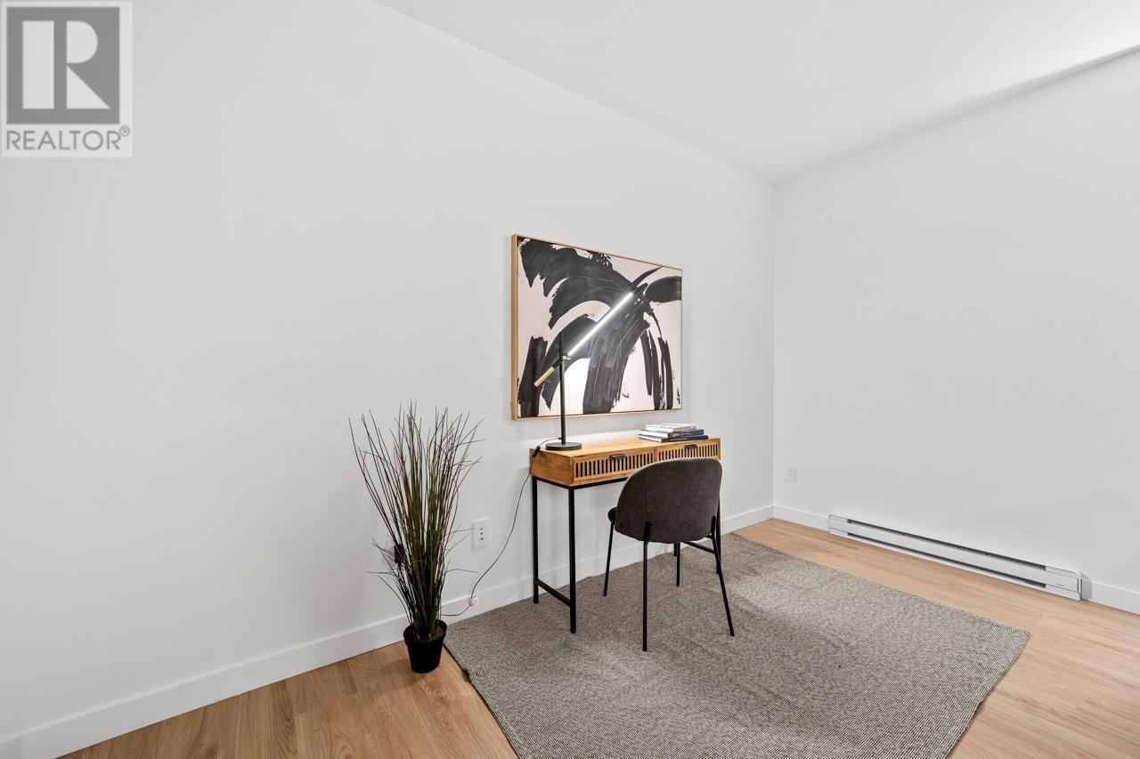 Listing Picture 17 of 25 : 401 6085 IRMIN STREET, Burnaby / 本拿比 - 魯藝地產 Yvonne Lu Group - MLS Medallion Club Member