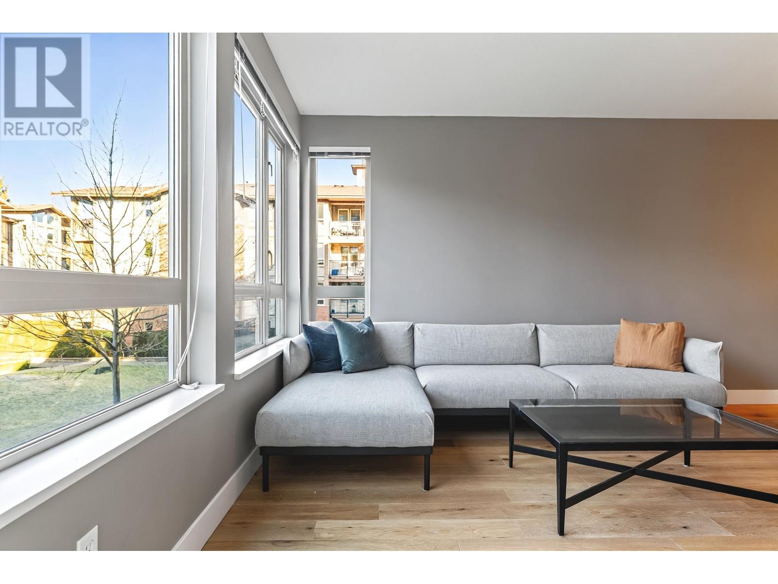 209 2601 Whiteley Court, North Vancouver, British Columbia  V7J 2R7 - Photo 6 - R2960347