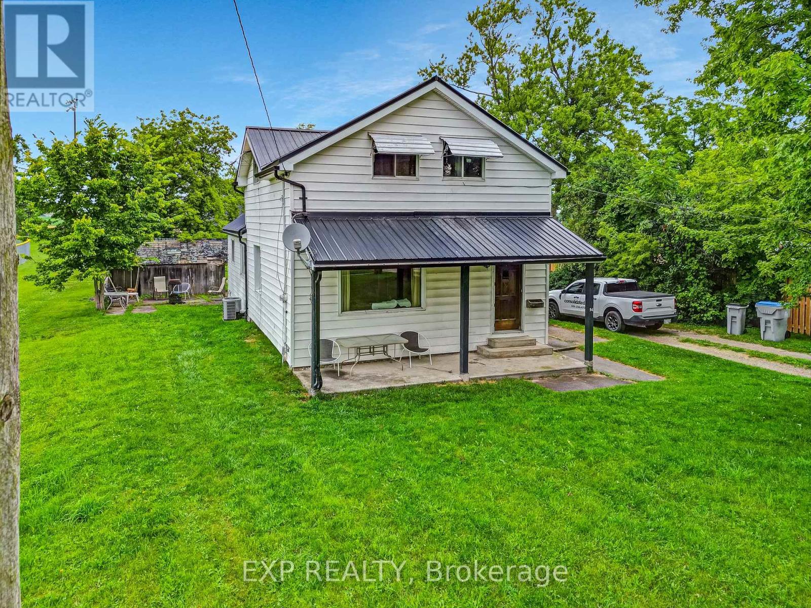 56 Victoria Avenue E, South Huron, Ontario  N0M 1M0 - Photo 2 - X9239962