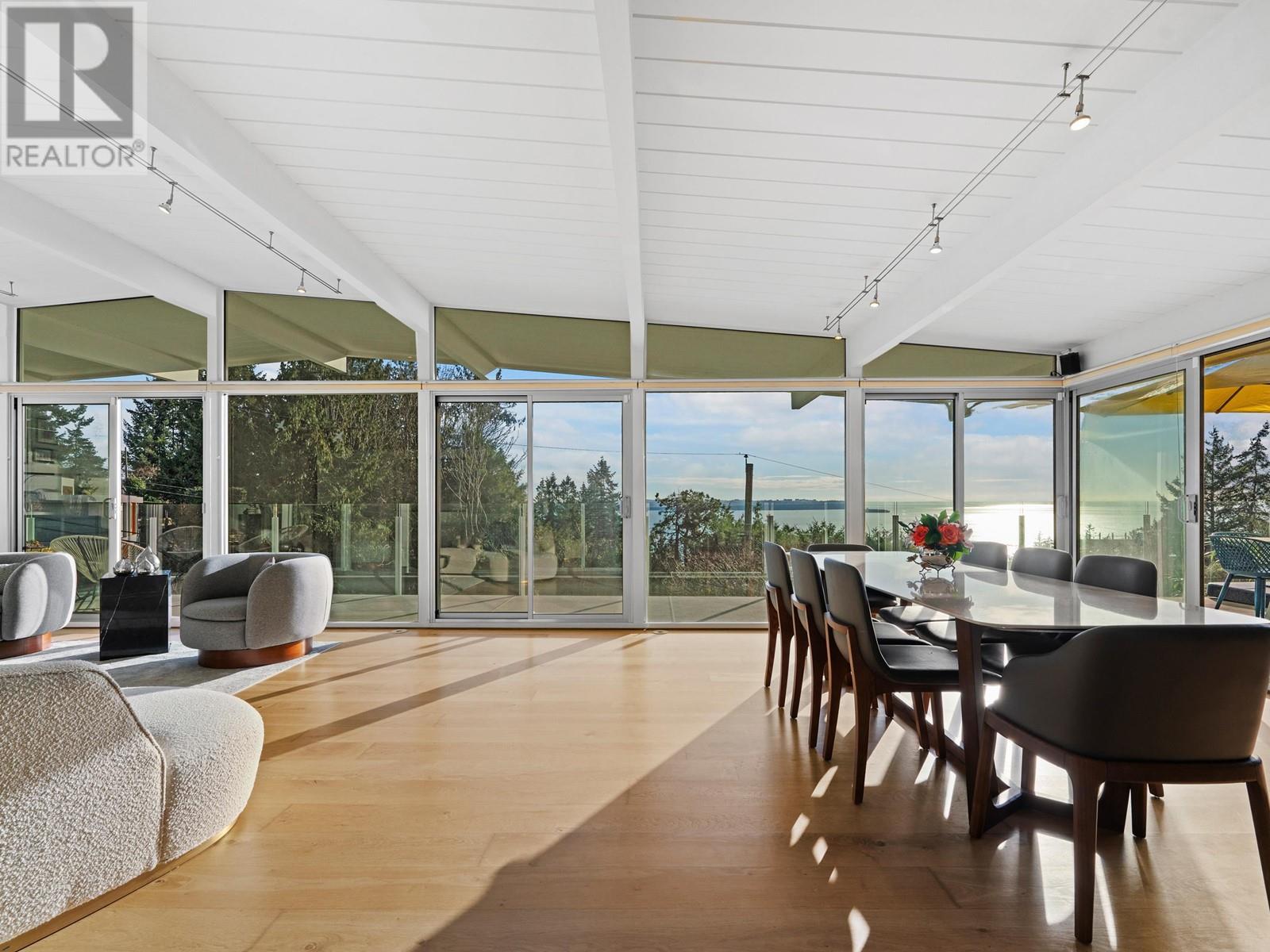 4045 Bayridge Avenue, West Vancouver, British Columbia  V7V 3J9 - Photo 11 - R2959708
