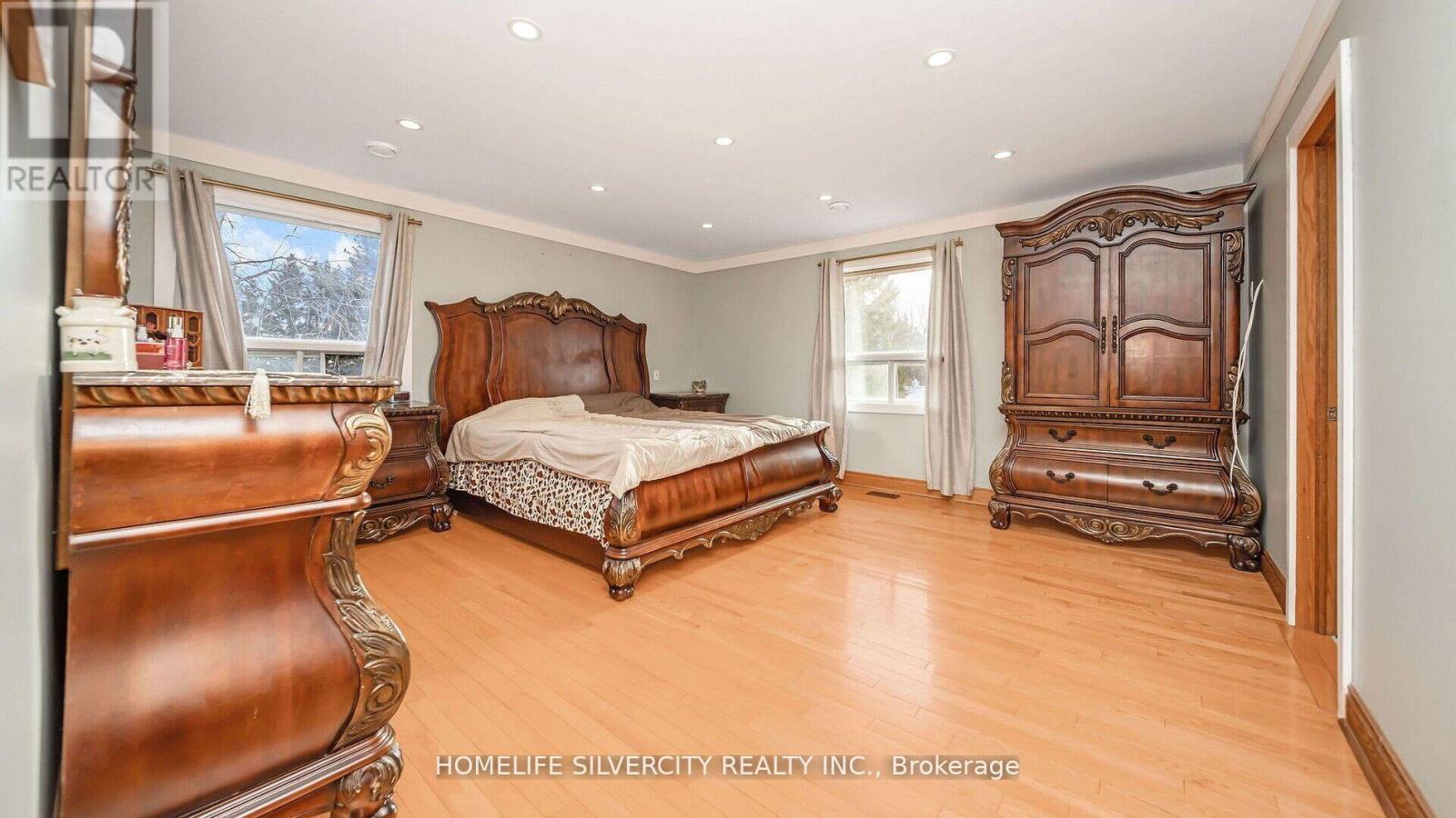 14208 Torbram Road, Caledon, Ontario  L7C 2T1 - Photo 16 - W11942761