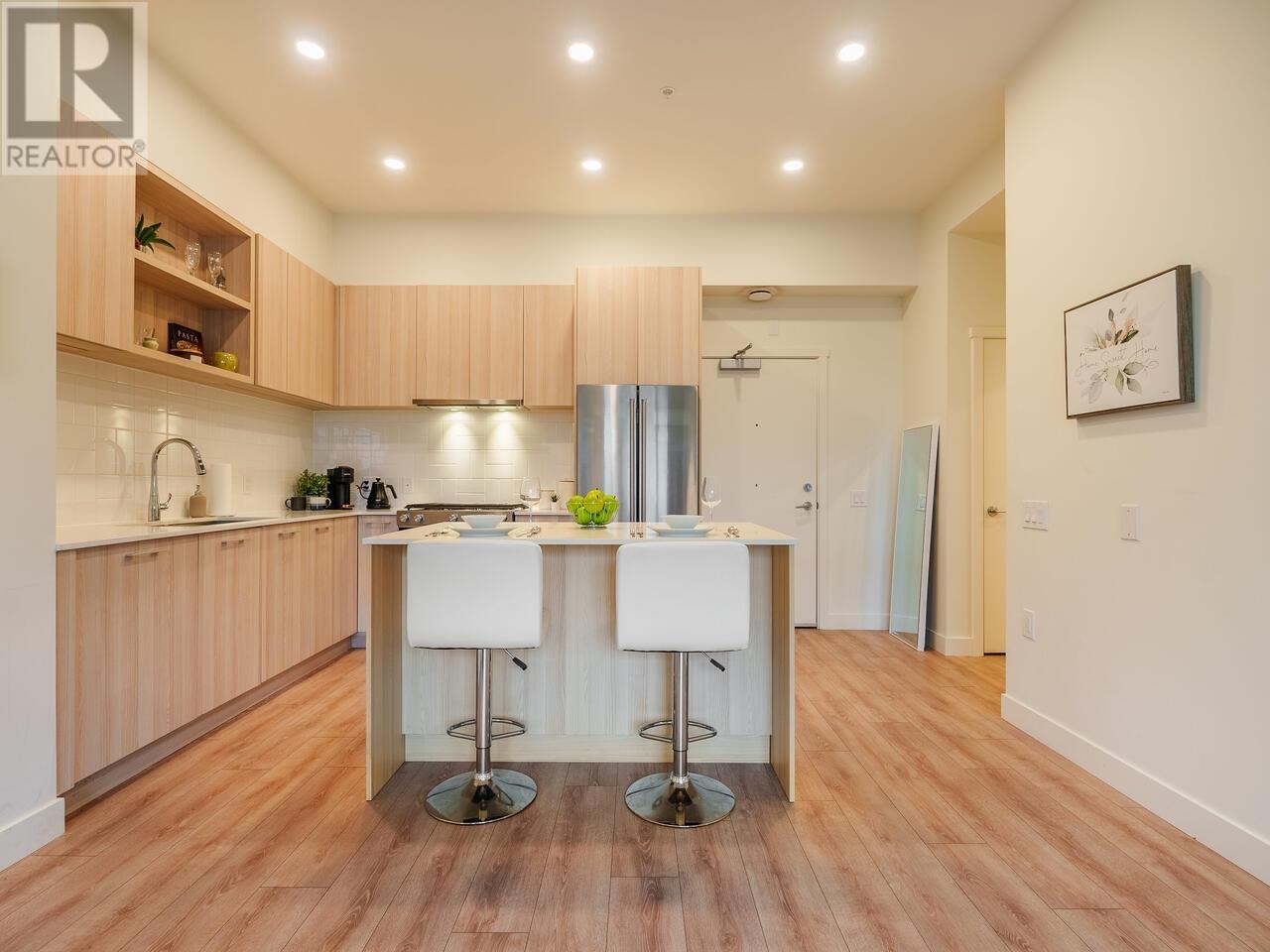 423 741 Anskar Court, Coquitlam, British Columbia  V3J 0N3 - Photo 5 - R2960505