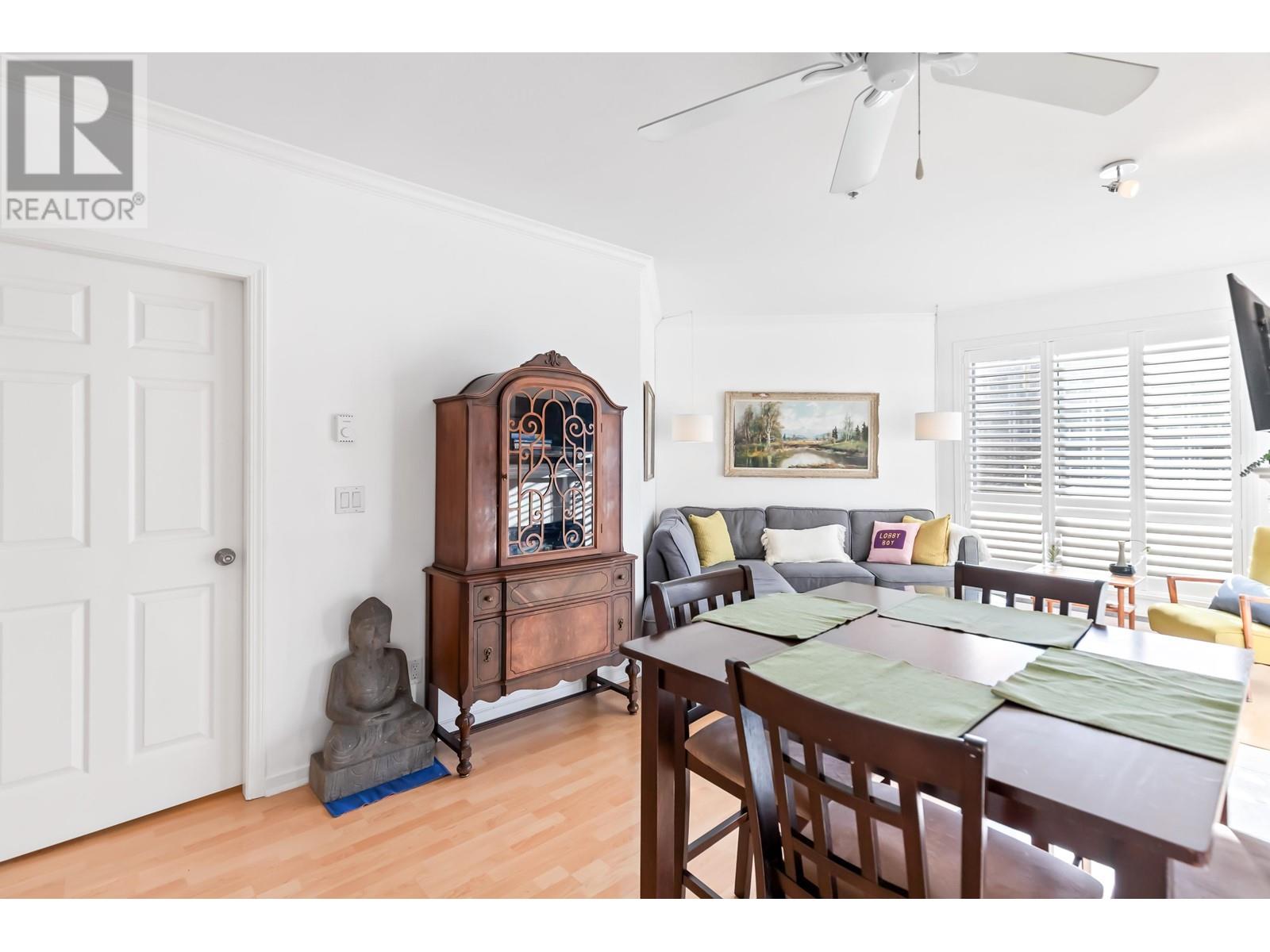 207 3608 DEERCREST DRIVE