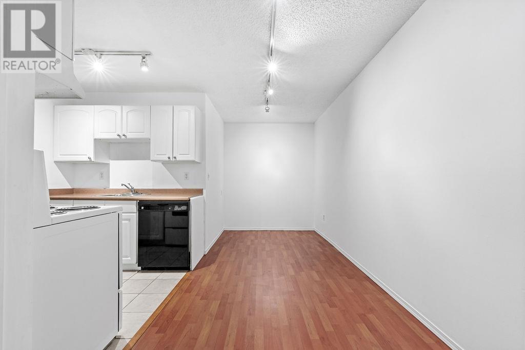 105 240 Mahon Avenue, North Vancouver, British Columbia V7M 3H4 - Photo 14 - R2960546