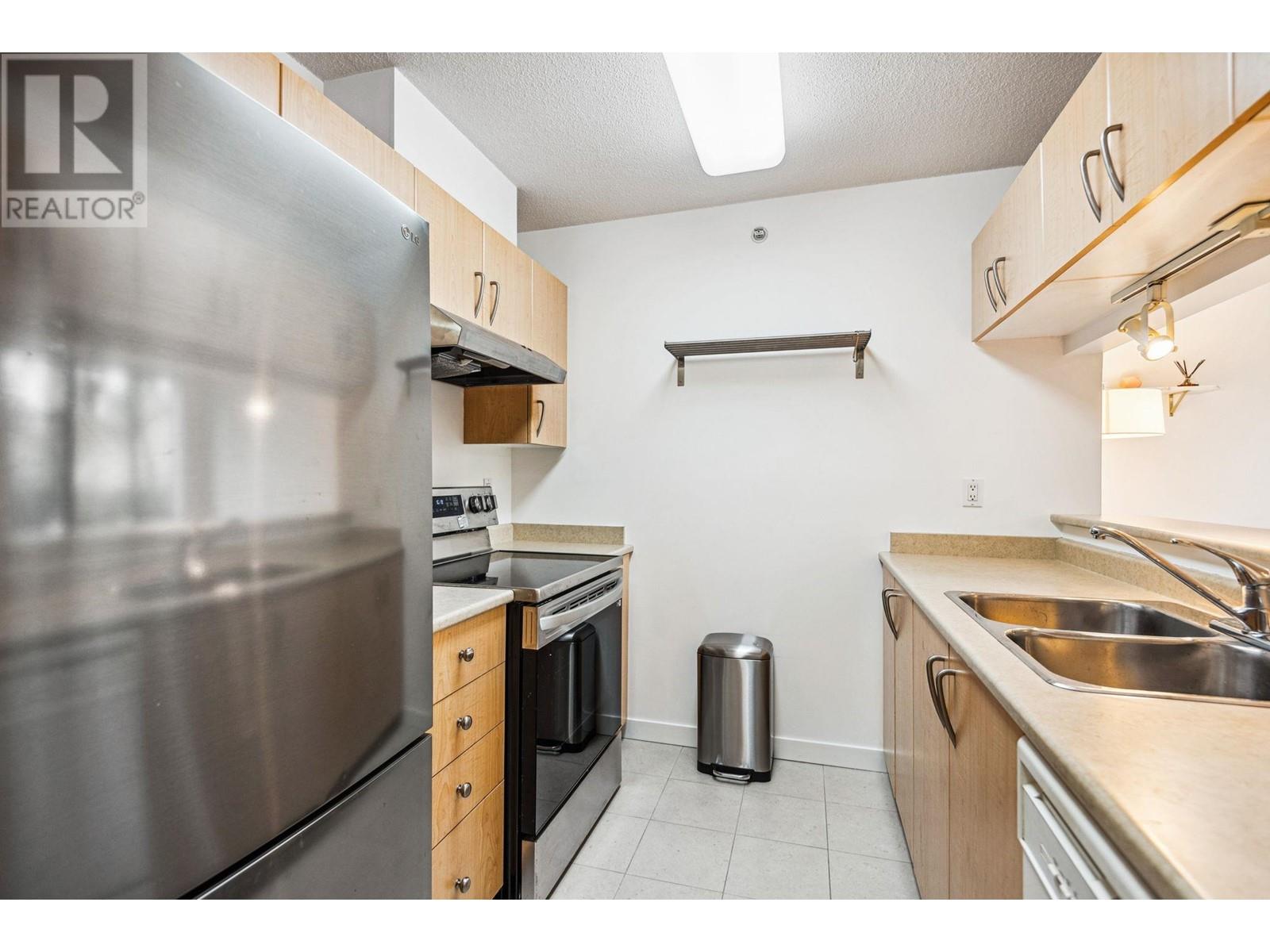 109 3520 Crowley Drive, Vancouver, British Columbia  V5R 6G9 - Photo 12 - R2960548