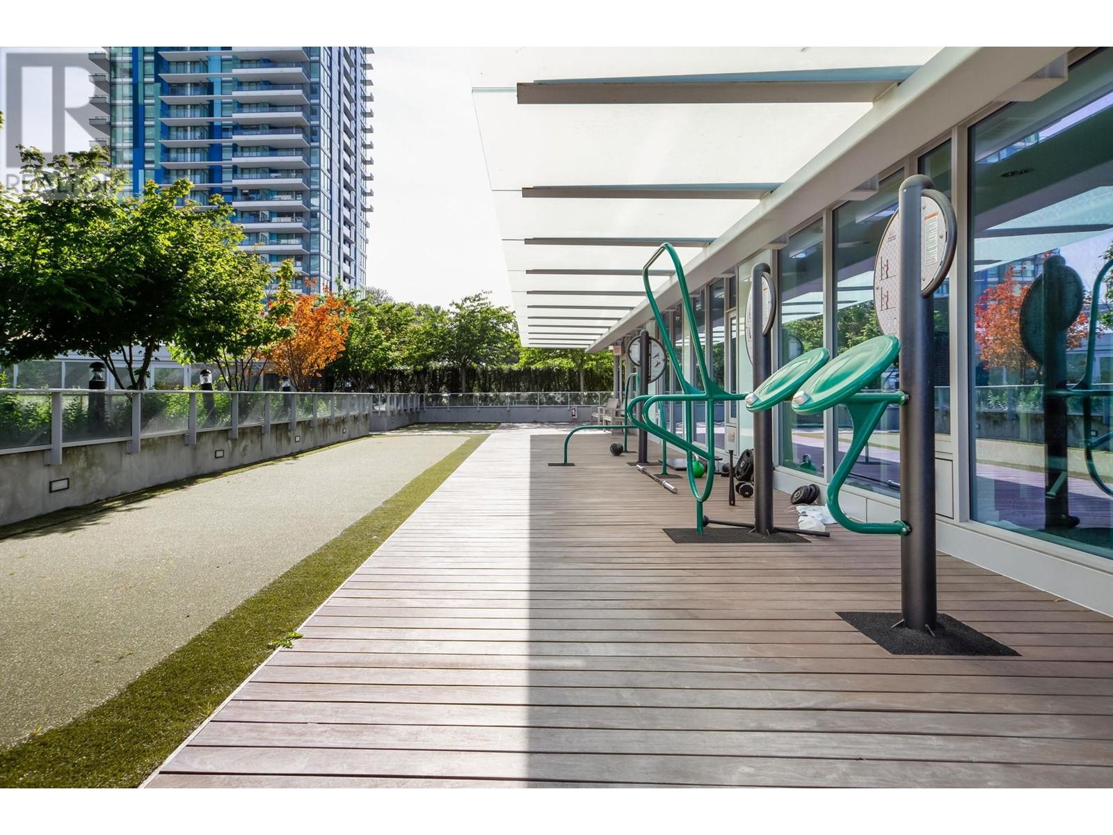 Listing Picture 27 of 36 : 3306 8131 NUNAVUT LANE, Vancouver / 溫哥華 - 魯藝地產 Yvonne Lu Group - MLS Medallion Club Member