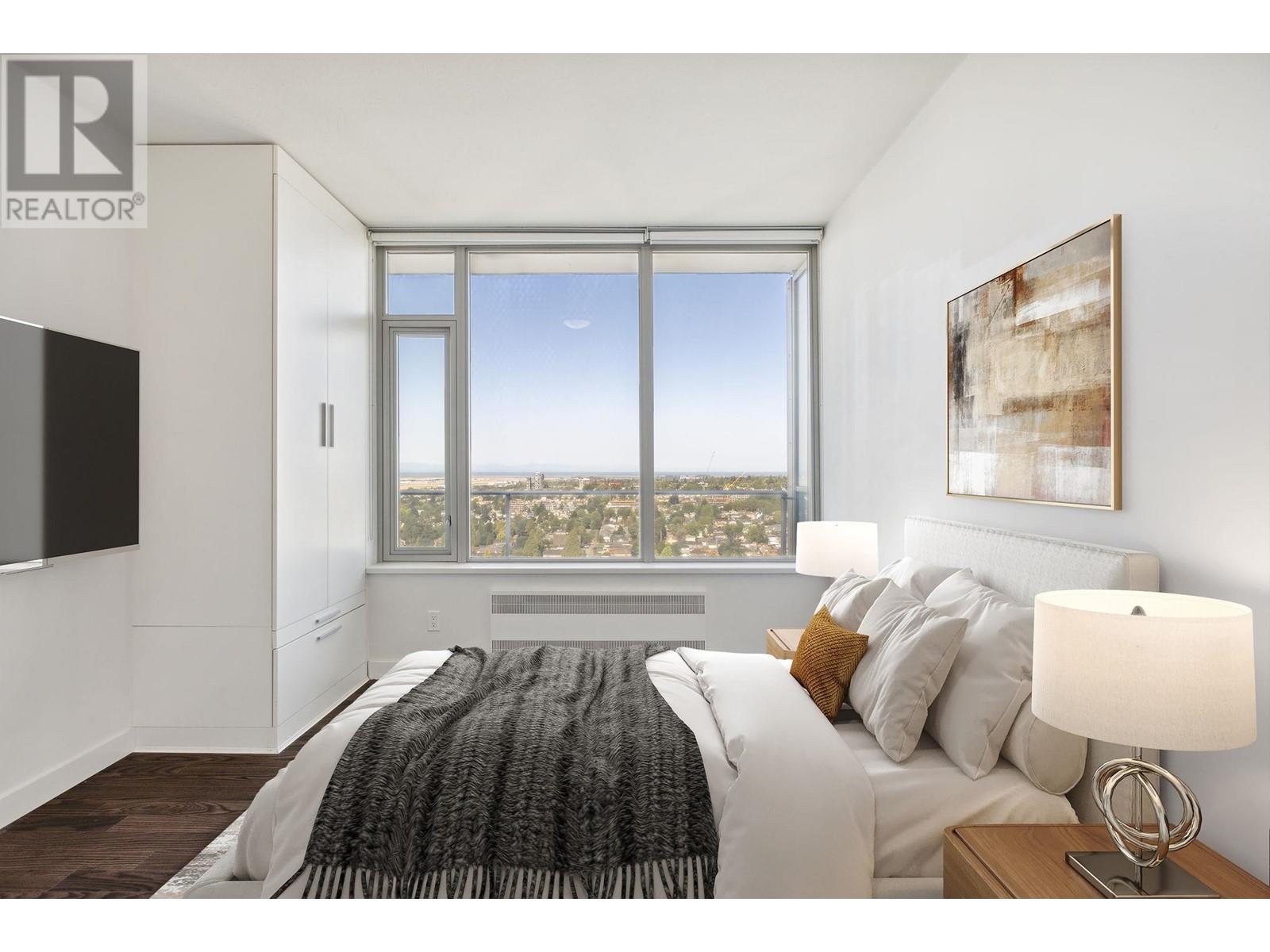 Listing Picture 2 of 36 : 3306 8131 NUNAVUT LANE, Vancouver / 溫哥華 - 魯藝地產 Yvonne Lu Group - MLS Medallion Club Member