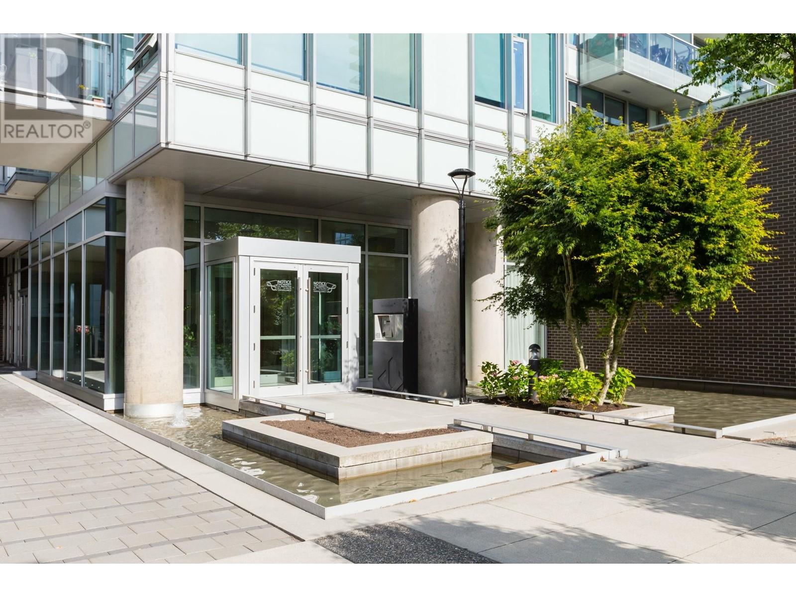 Listing Picture 32 of 36 : 3306 8131 NUNAVUT LANE, Vancouver / 溫哥華 - 魯藝地產 Yvonne Lu Group - MLS Medallion Club Member