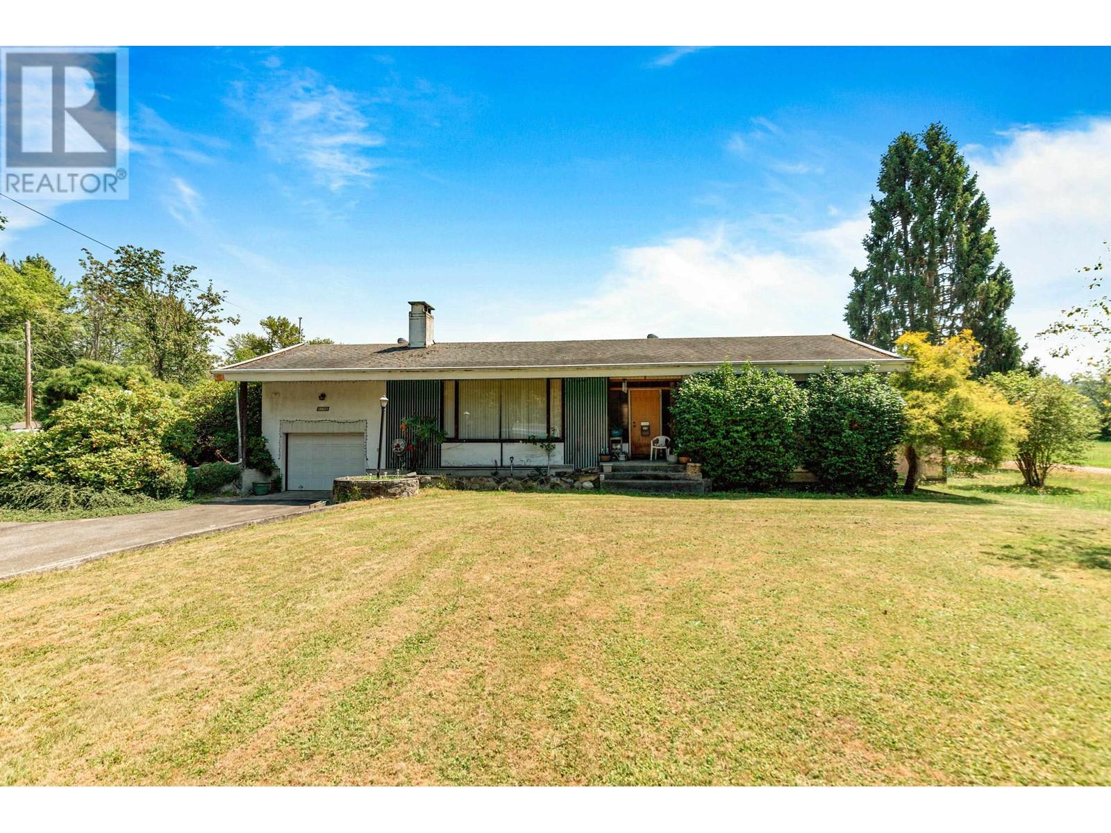 11748 240 Street, Maple Ridge, British Columbia  V4R 1M8 - Photo 1 - R2960529