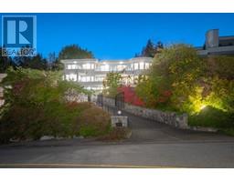 2523 WESTHILL DRIVE, West Vancouver, British Columbia