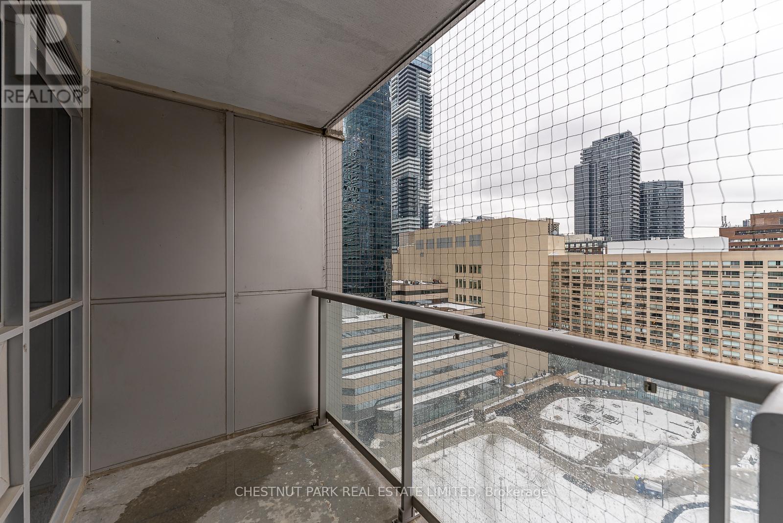 1503 - 761 Bay Street, Toronto, Ontario  M5G 2R2 - Photo 24 - C11942829