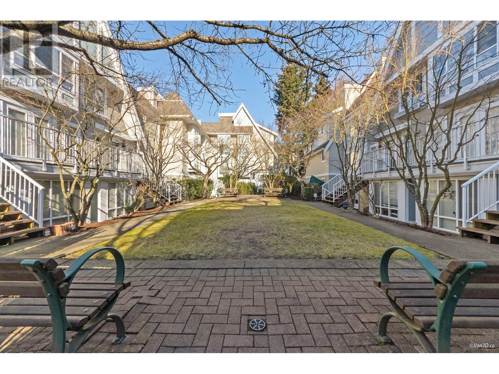 Listing Picture 12 of 12 : 116 6588 SOUTHOAKS CRESCENT, Burnaby / 本拿比 - 魯藝地產 Yvonne Lu Group - MLS Medallion Club Member
