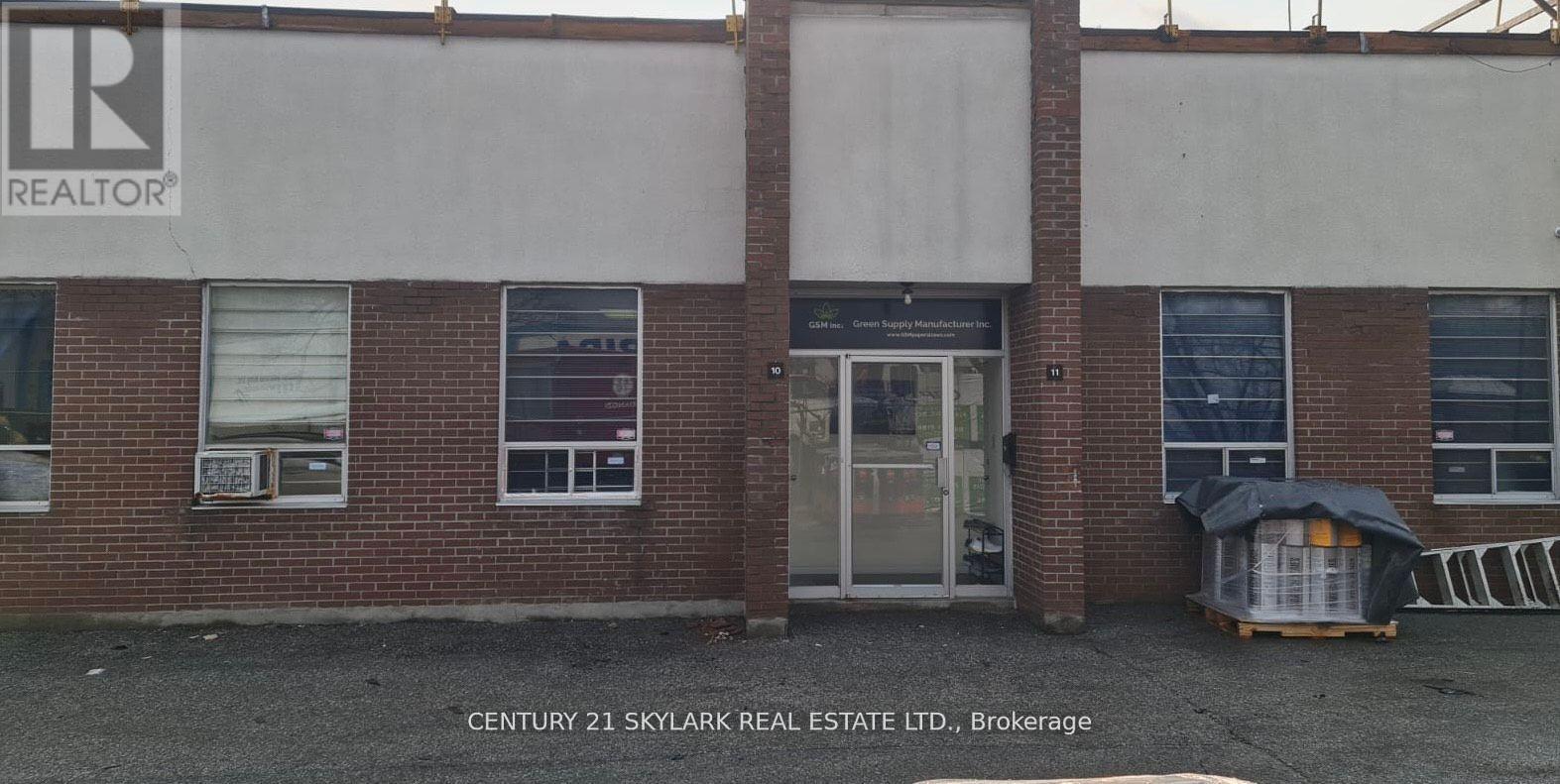 Property at #10&11 - 150 NANTUCKET BOULEVARD image 1